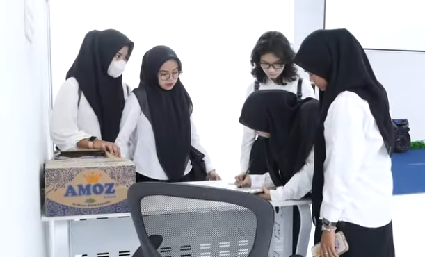 Langkah nyata untuk mendukung pendidikan yang merata dan berkeadilan!